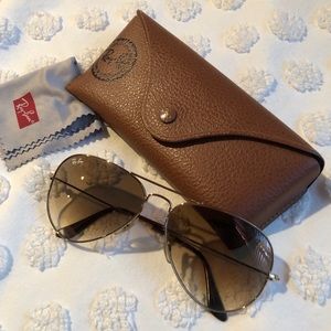 Ray-Ban Gold Aviators